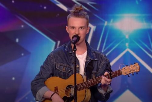 BGT 2020: Tim Newman audition, "Girls Just Want to Have ...