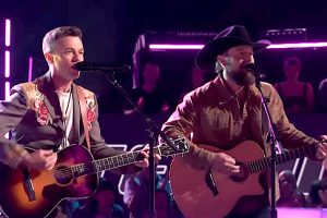 Jake Tankersley, Brad Sample The Voice 2024 Battles “Stuck on You” Lionel Richie, Season 26