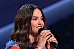 Kamila Kiehne The Voice 2024 Audition “Black Velvet” Alannah Myles, Season 26